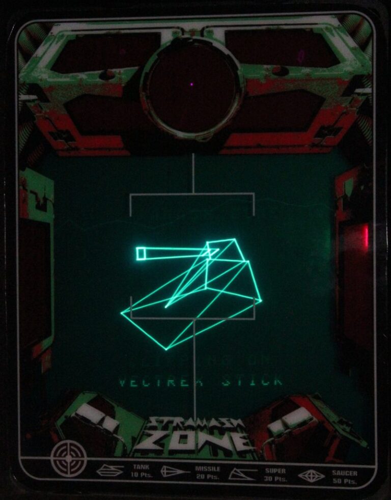 Stramash Zone Vectrex gameplay screenshot